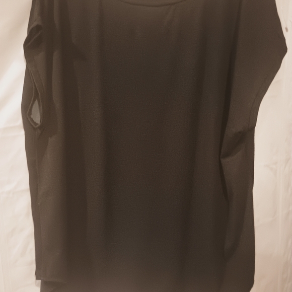 Women's Red Rose Blouse - Picture 4 of 4